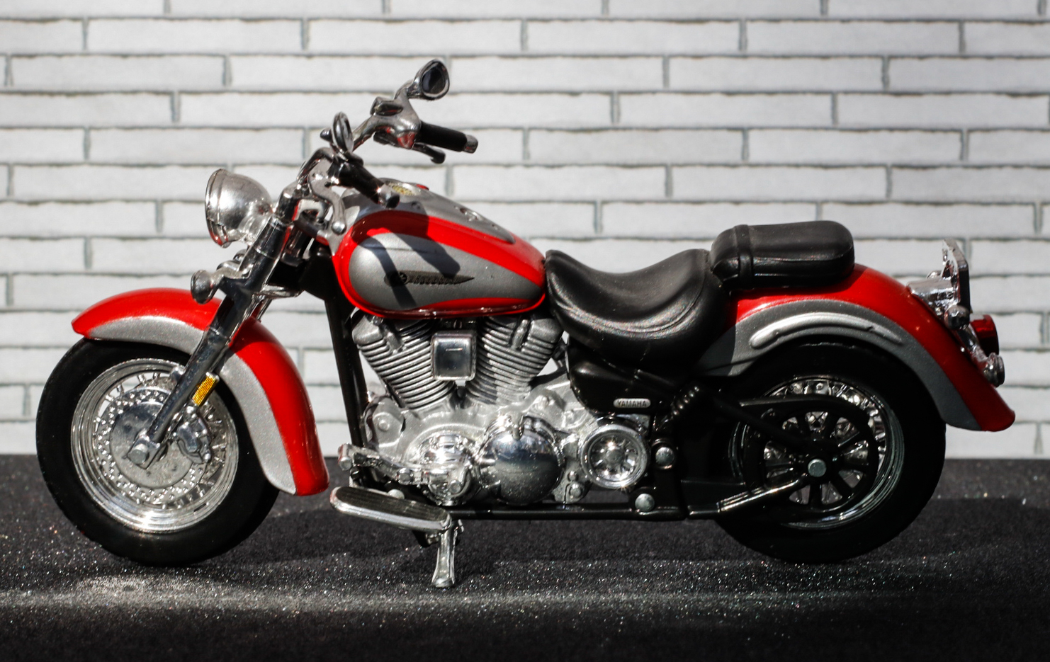 Maisto Yamaha XV1600 Road Star